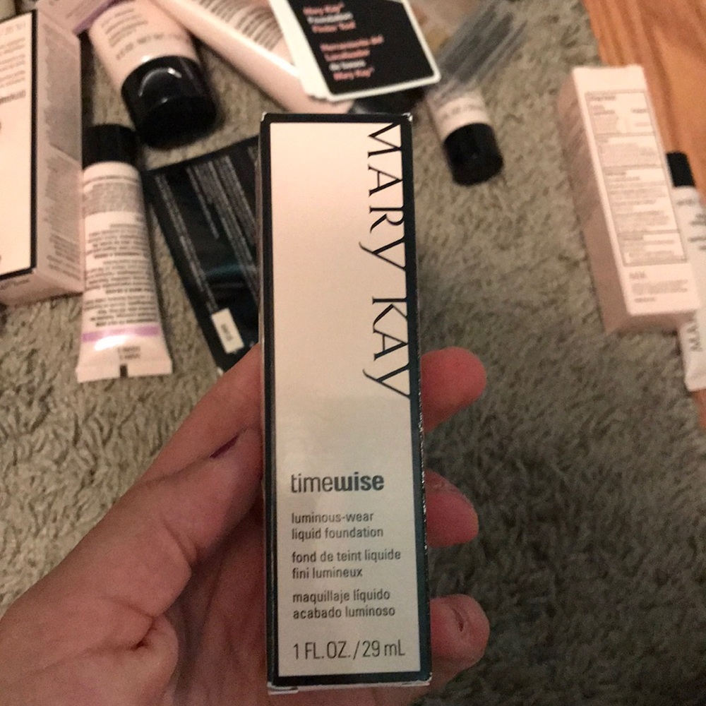 Mary Kay liquid foundation